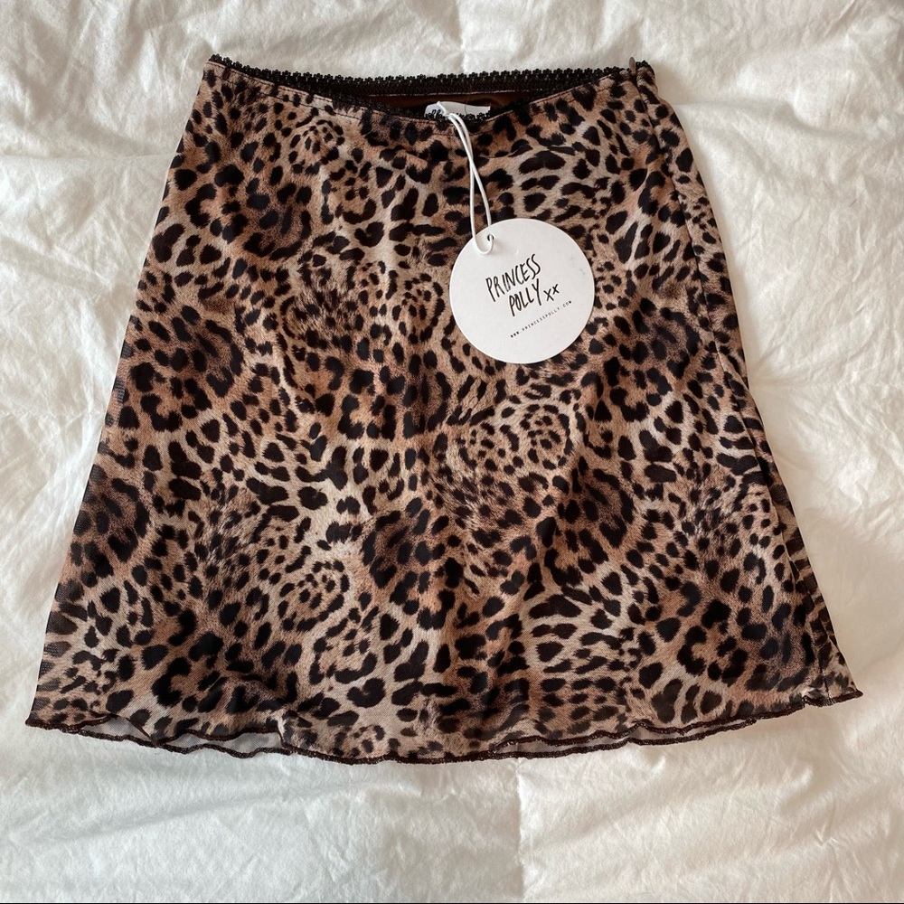 Princess Polly leopard mini skirt (Vinay)
